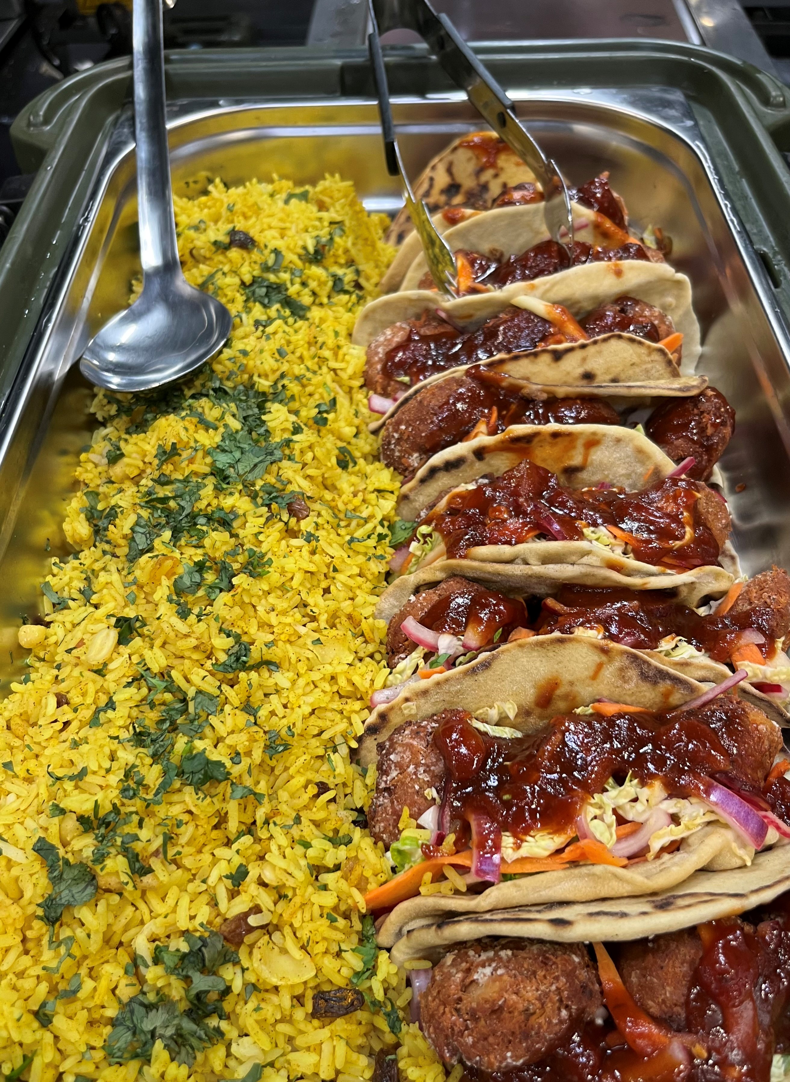The Chicken 65s presented in field kitchen style