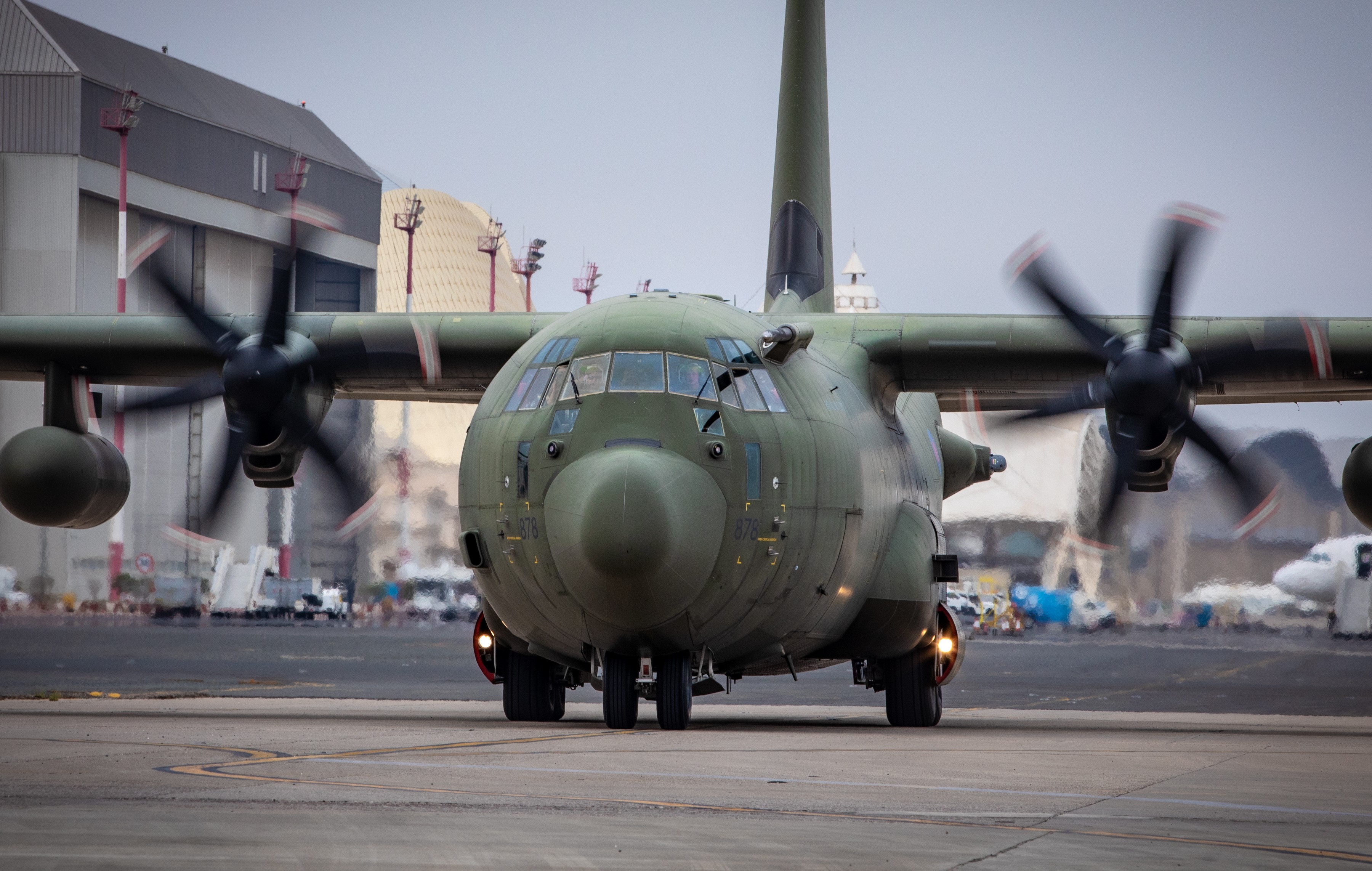 For 6 weeks, from 26 October to 5 December, a C-130J Hercules, crewed by Number 47 Squadron, provided support to the Red Arrows’ tour of the Middle East.