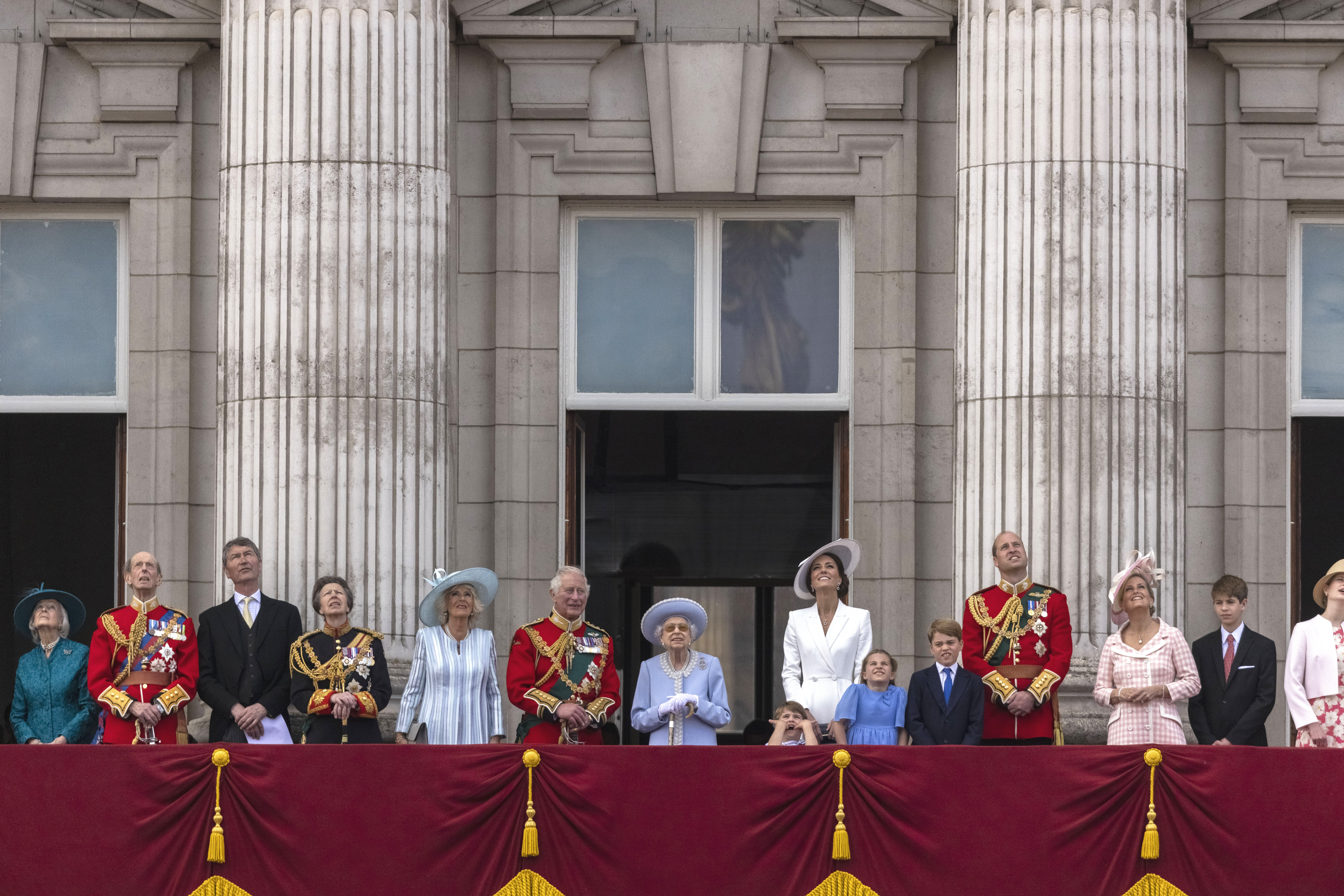 Royals on the balcony.