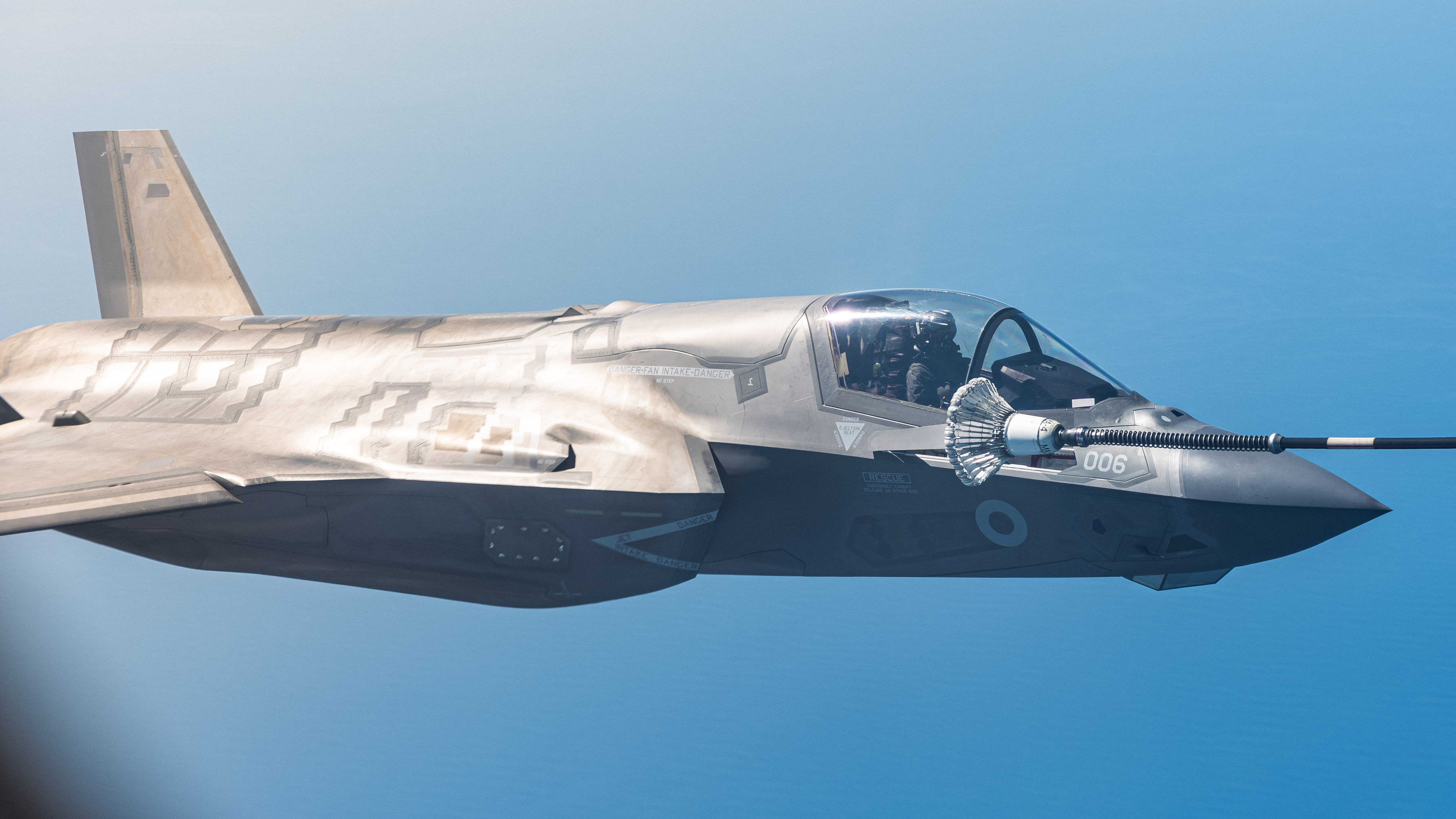 An RAF F-35B being air-to-air refuelled during Exercise Combat Archer.