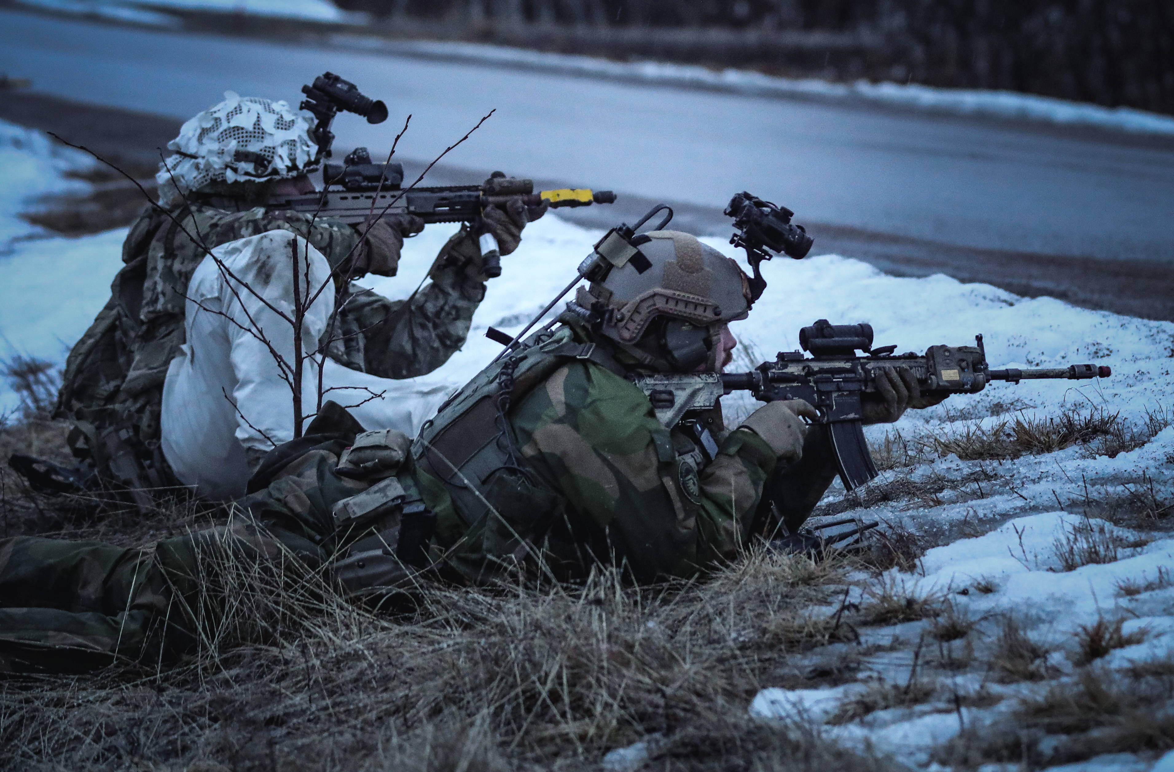 A member of the RAF Regiment training with Norwegian troops during Exercise Cold Response 2026