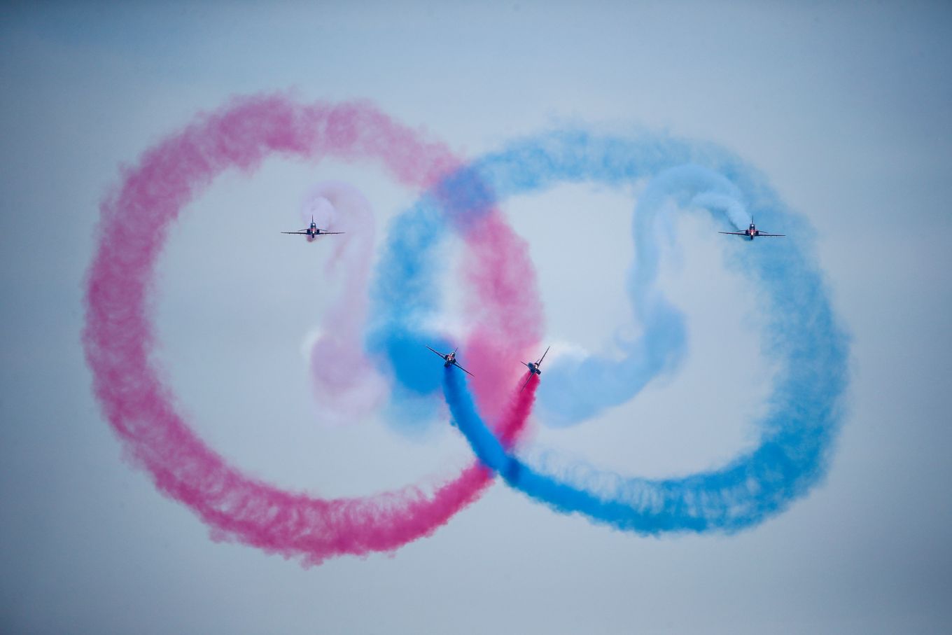 raf-red-arrows-display