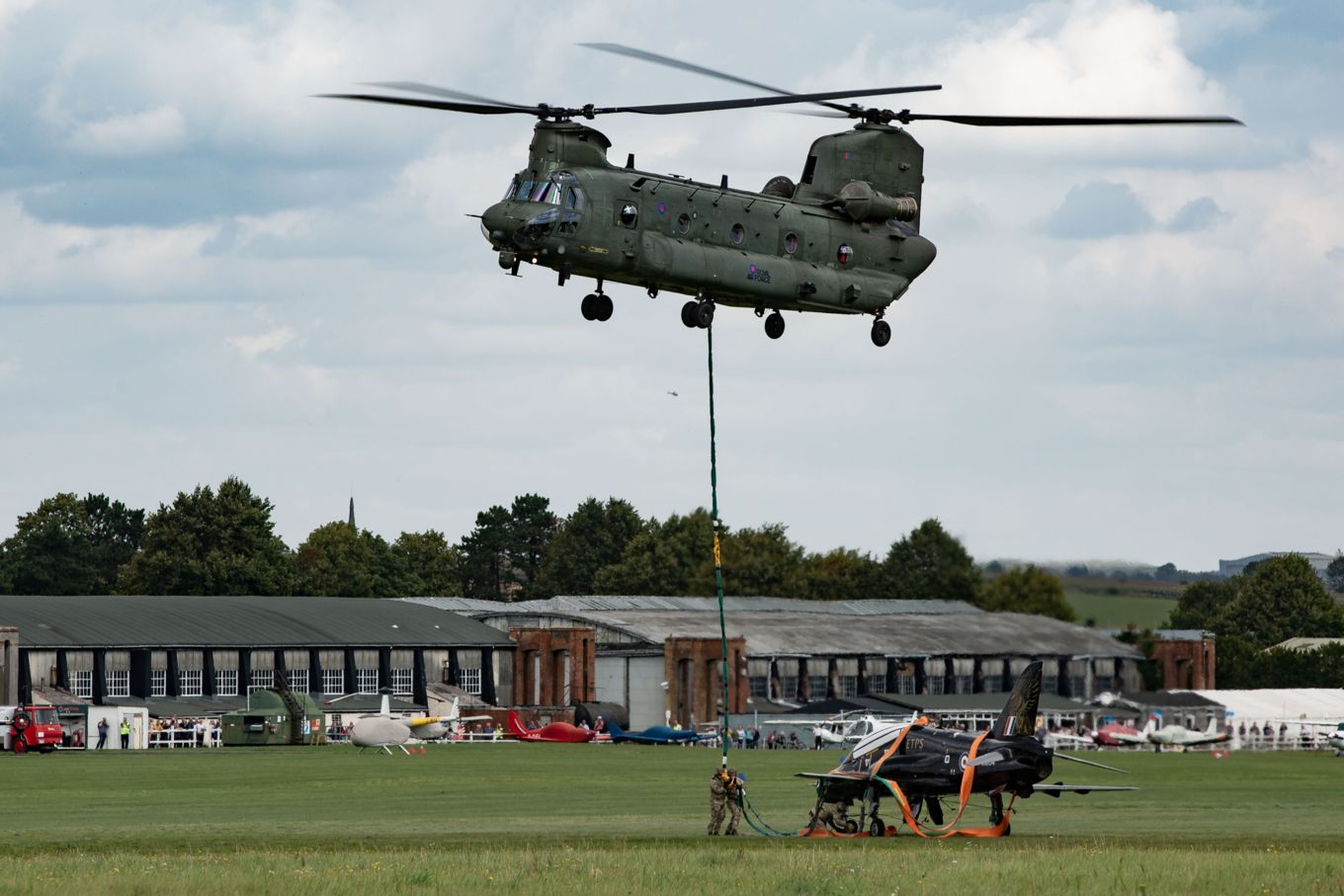 chimook-lift-hawk-t1