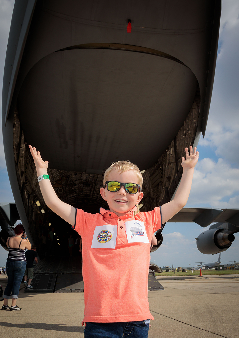 Look at the size of the C-17 Globemaster!