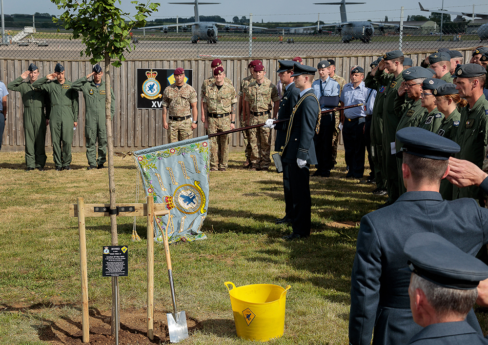 Number LXX (70) Squadron personnel, family and friends, remember the crew of XV193 who lost their lives in a fatal crash whilst training over Scotland in 1993.