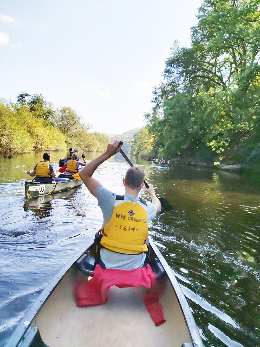 Members of No. 501 Squadron canoe down the River Wye. 
