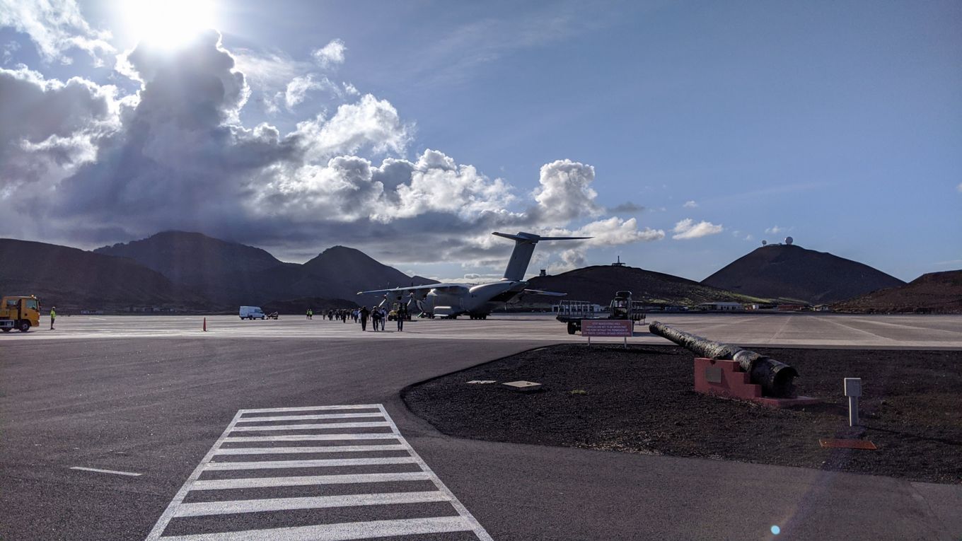 A RAF A400M Atlas, of No. LXX (70) Squadron, RAF Brize Norton, on the ASP at Ascension Island
