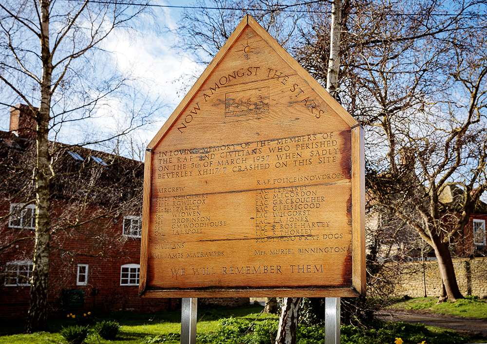 The Sutton Wick memorial plaque