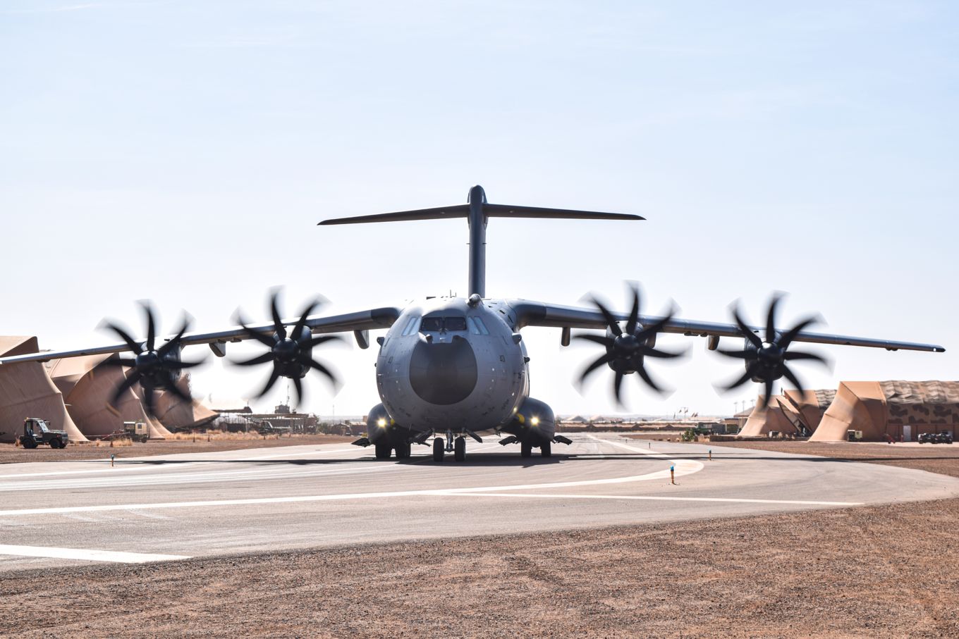RAF A400M Atlas arriving at Gao Airbase, Mali 