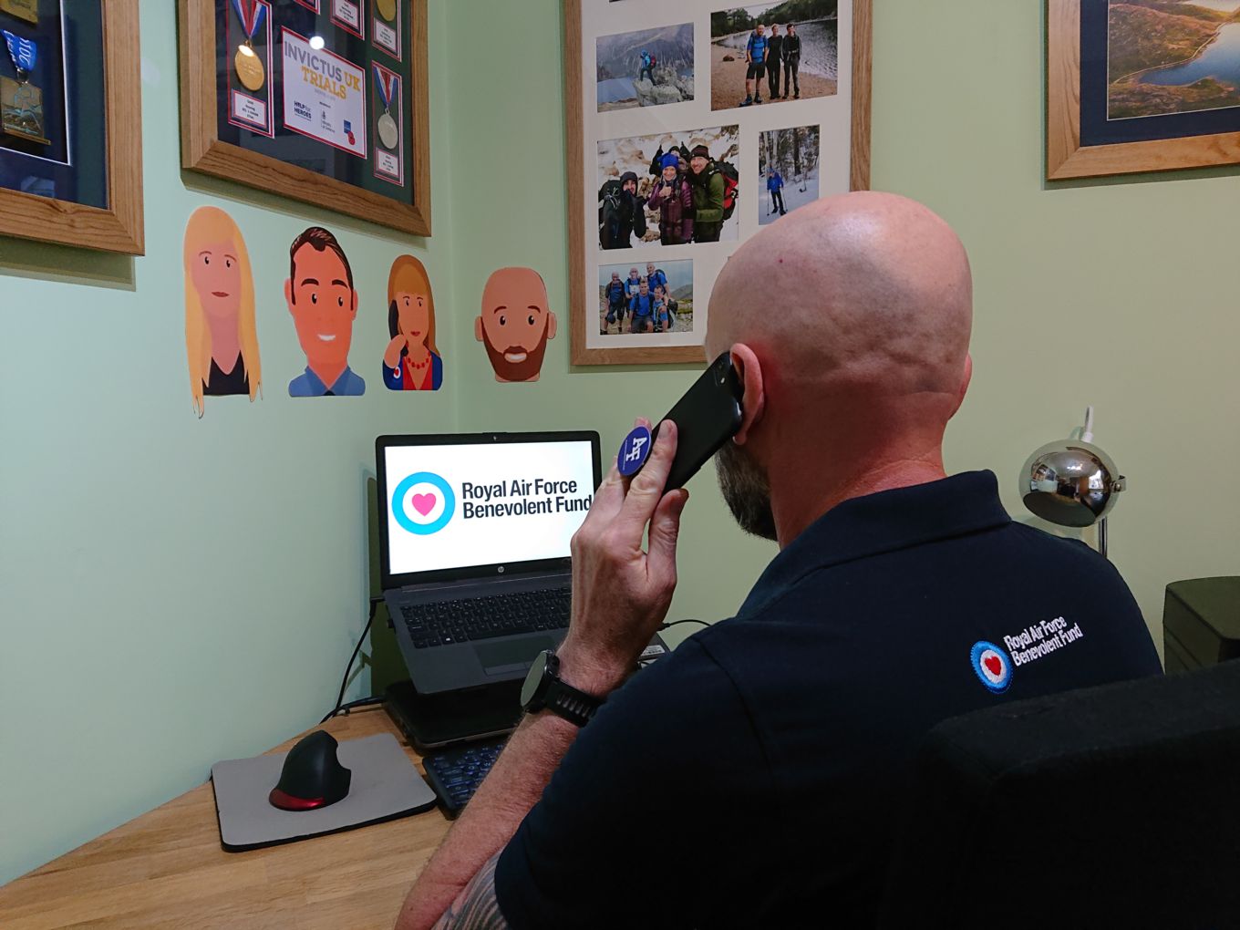 David Rose; illustrating the check and chat facility