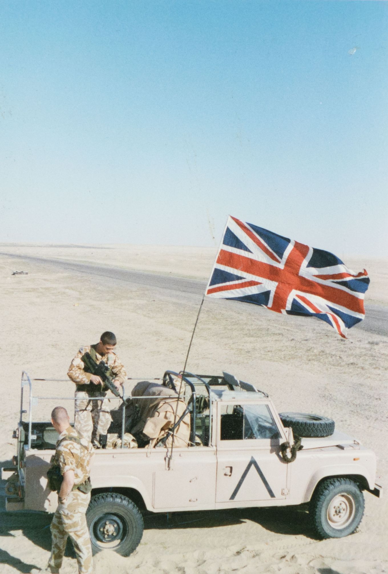 Jan-March 1991. A 1 Sqn Land Rover patrol somewhere in the desert