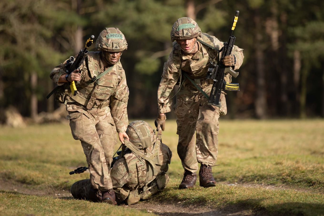 Gunner in Training on TG Course 4-20 