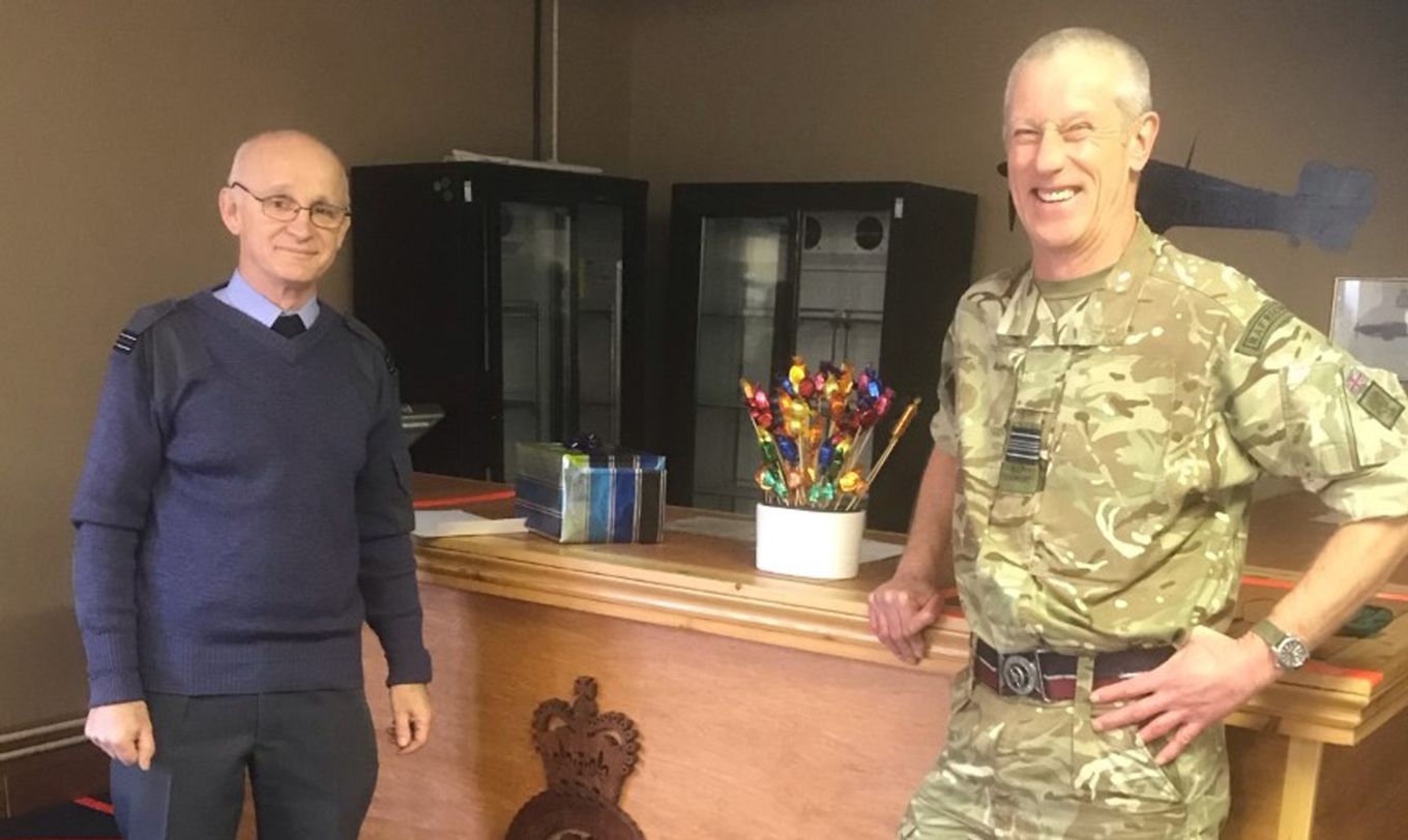 Flight Lieutenant Kev Winks with Squadron Leader Andy Ham