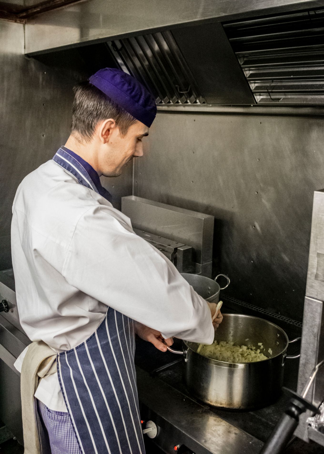 SAC Mercer at work in the kitchen