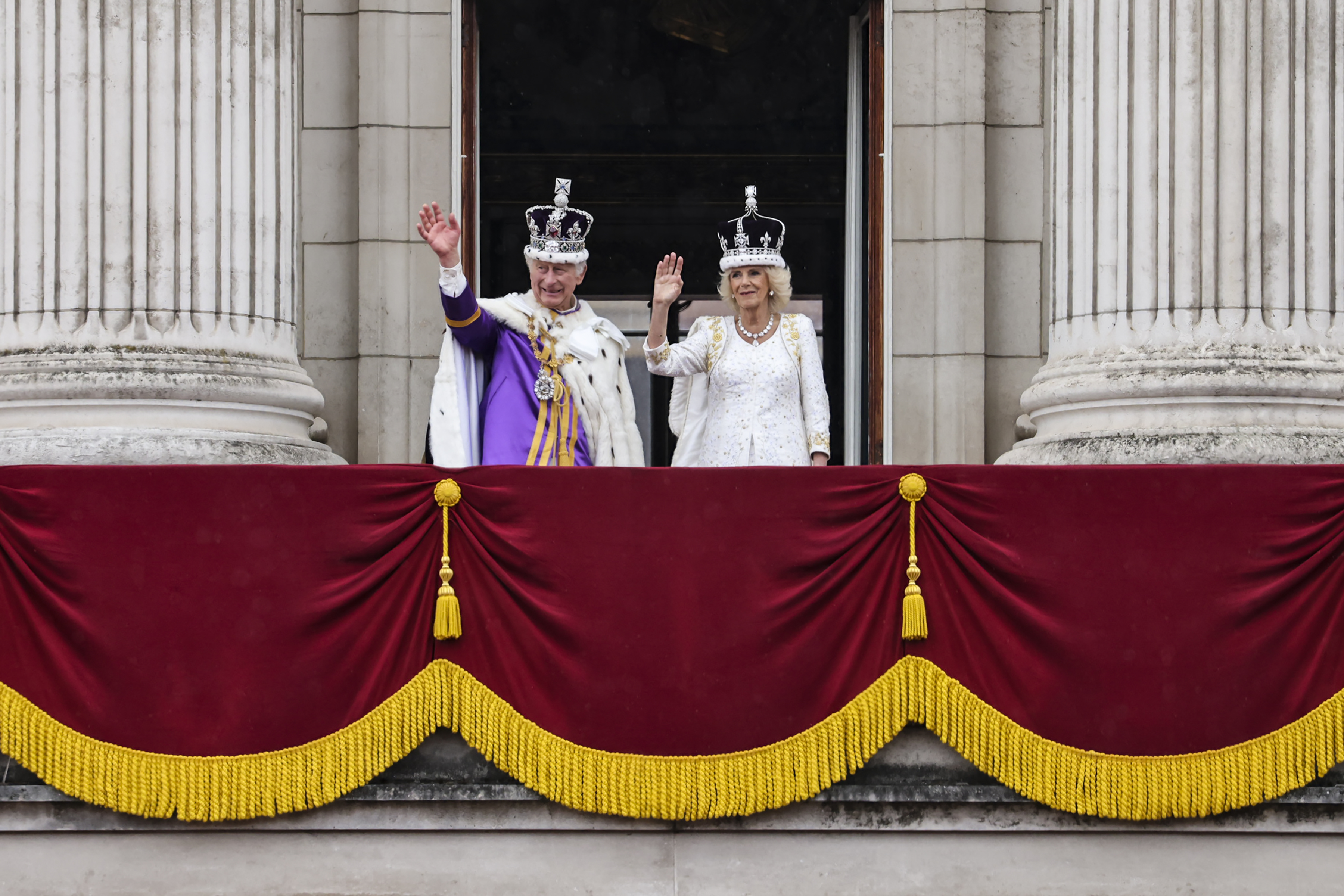 perfect view of the newly crowned King and Queen on Buckingham Palace balcony