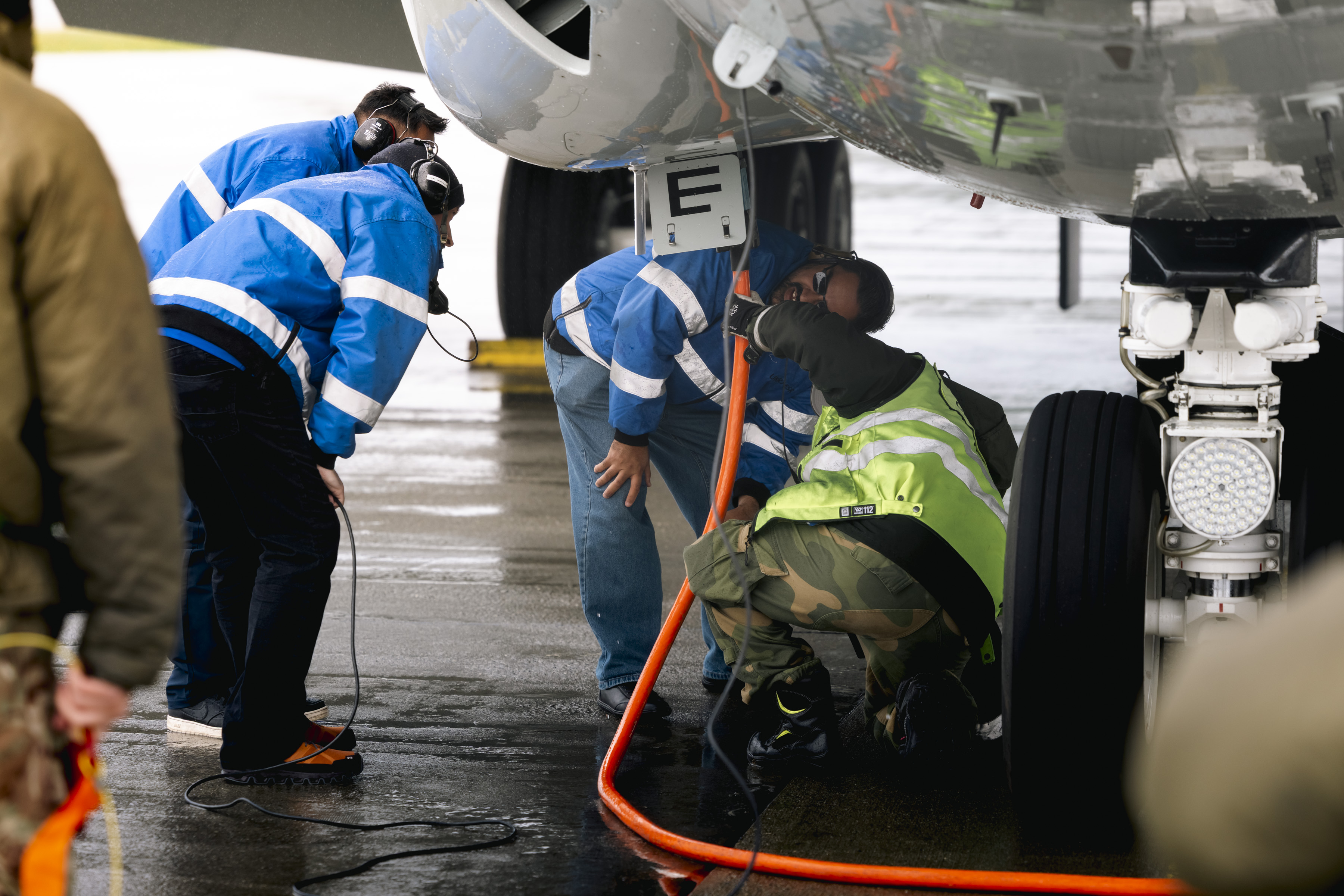 RAF and Norwegian ground crew at work during Exercise Arctic Stone.