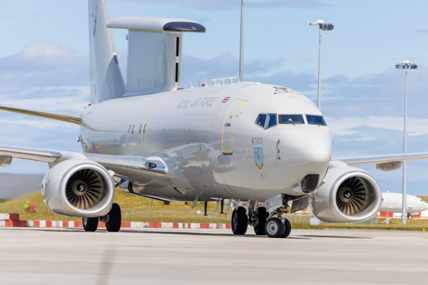 RAF ve Boeing UK, İlk Wedgetail Uçağını RAF Lossiemouth'a Karşılıyor